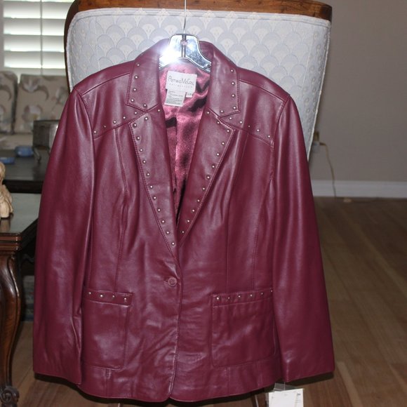 Pamela McCoy Collections - Picture 2 of 3